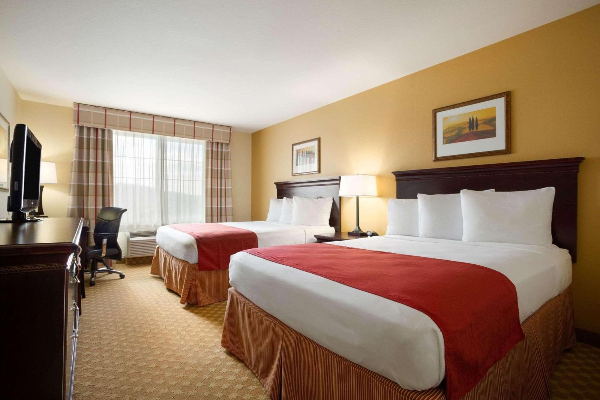 Country Inn & Suites By Radisson, Washington At Meadowlands, Pa Exterior photo